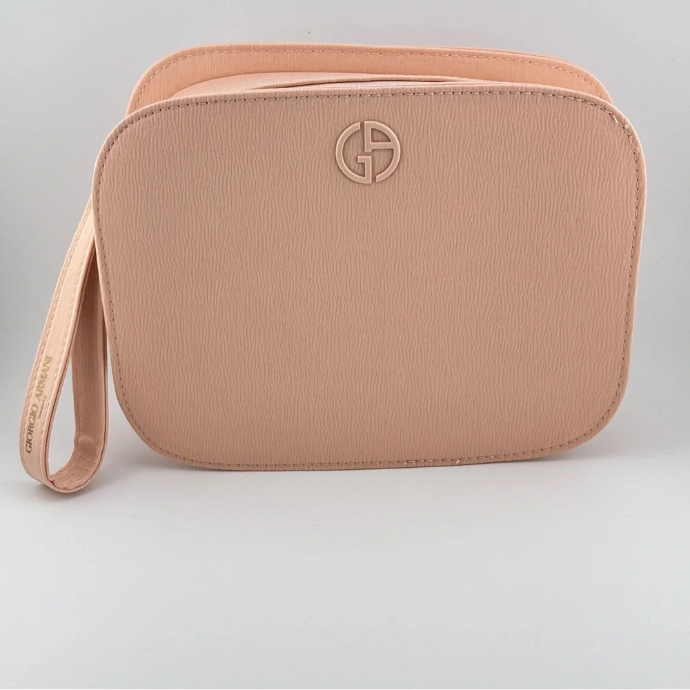 🆕 GIORGIO ARMANI 4 pc Limited Edition Cosmetic Pouch, Lipgloss, Perfume & Primer